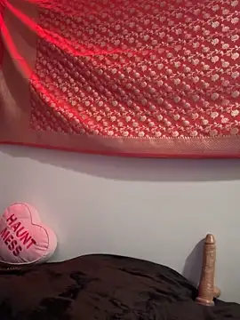 Snapshot of venusluvxoxo chatting on November 7, 2025, 2:44 am venusluvxoxo online show from November 7, 2025, 2:44 am