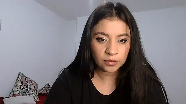 ValerieLove  online show from March 28, 2026, 8:41 pm