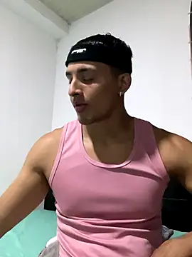 Snapshot of Smith_Fitness chatting on September 29, 2025, 12:54 pm Smith Fitness online show from September 29, 2025, 12:54 pm