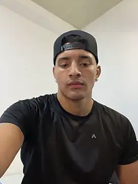 Snapshot of Smith_Fitness chatting on April 27, 2026, 2:04 pm Smith Fitness online show from April 27, 2026, 2:04 pm