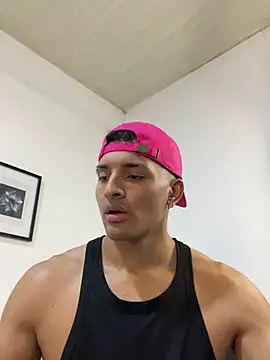 Snapshot of Smith_Fitness chatting on May 3, 2026, 6:03 pm Smith Fitness online show from May 3, 2026, 6:03 pm