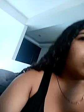 MadissonRizz online show from November 10, 2025, 7:57 pm