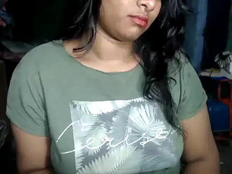 Snapshot of DearKimmi chatting on February 9, 2025, 2:06 am DearKimmi online show from February 9, 2025, 2:06 am