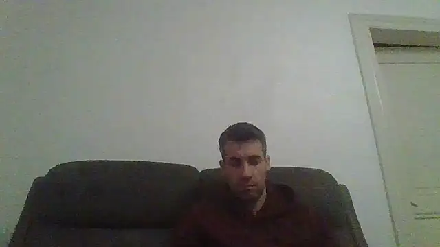 JulioIsHere4you online show from February 17, 2026, 11:00 pm