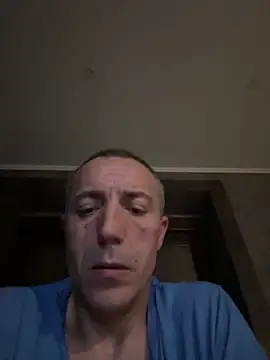 Snapshot of ruberofre chatting on September 21, 2025, 12:45 am ruberofre online show from September 21, 2025, 12:45 am