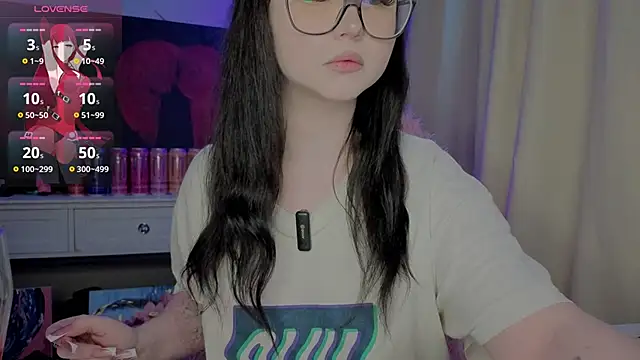 hornyprincess19 online show from April 28, 2026, 11:04 am