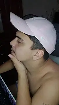 Yunan00 online show from March 6, 2026, 4:14 pm