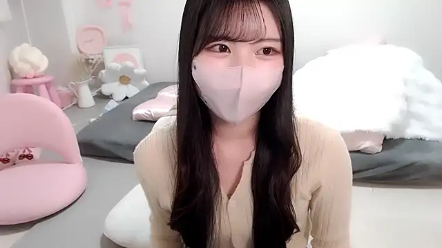 moka-neko online show from February 7, 2026, 2:21 pm