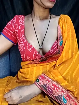 Bhabhilux2025 online show from March 17, 2026, 6:39 am