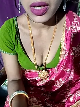 Snapshot of Bhabhilux2025 chatting on April 25, 2026, 6:27 am Bhabhilux2025 online show from April 25, 2026, 6:27 am