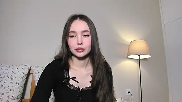kittyphoria online show from September 20, 2025, 5:41 am