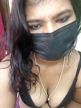 Snapshot of Divya_Spandhana_90 chatting on October 14, 2025, 5:52 am Divya Spandhana 90 online show from October 14, 2025, 5:52 am
