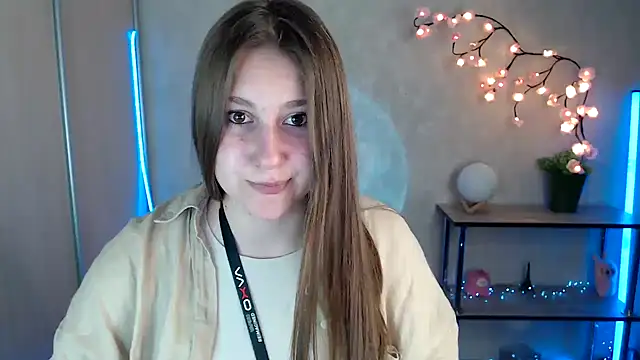 Snapshot of Milka_kamila chatting on May 20, 2026, 12:11 pm Milka kamila online show from May 20, 2026, 12:11 pm
