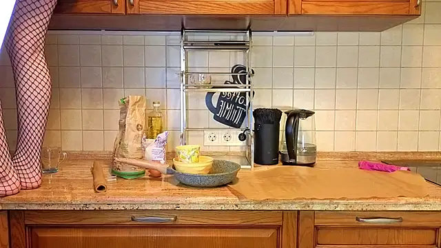 KandraCruser online show from April 5, 2026, 9:01 pm