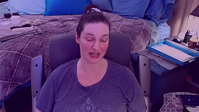 Snapshot of ninajaymes chatting on February 19, 2025, 4:55 am ninajaymes online show from February 19, 2025, 4:55 am