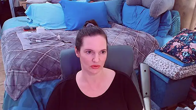 Snapshot of ninajaymes chatting on February 3, 2026, 6:40 am ninajaymes online show from February 3, 2026, 6:40 am