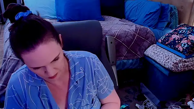 ninajaymes online show from July 12, 2026, 7:27 pm