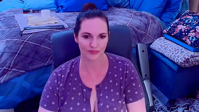 ninajaymes online show from July 24, 2026, 10:41 pm