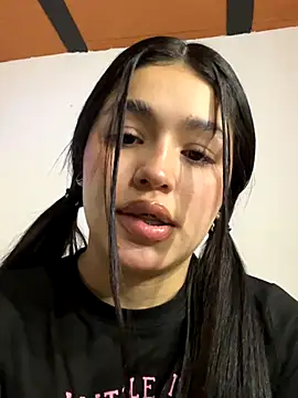 Snapshot of AvaScott_ chatting on November 20, 2025, 5:12 pm AvaScott online show from November 20, 2025, 5:12 pm