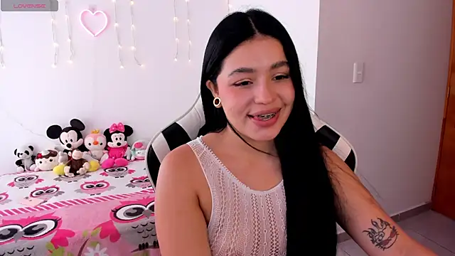 AvaScott  online show from January 6, 2026, 6:55 pm