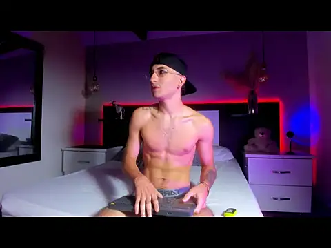 Snapshot of eriikjoness chatting on November 21, 2025, 4:00 am eriikjoness online show from November 21, 2025, 4:00 am