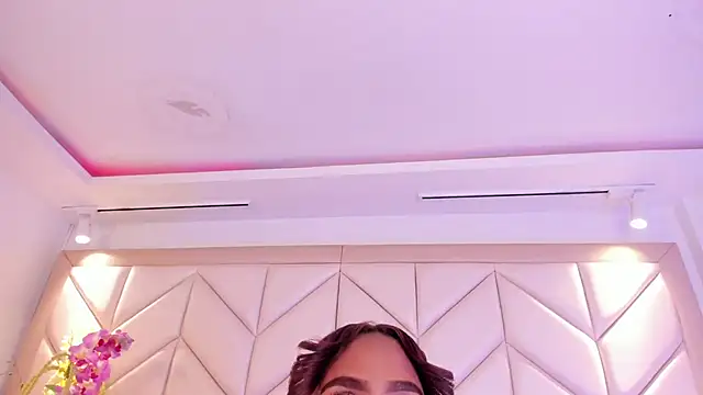 AriannaSantoss online show from January 12, 2026, 2:55 pm