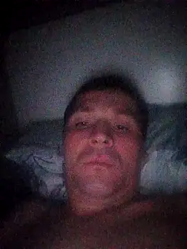 Snapshot of NiceBadgera chatting on December 16, 2025, 10:04 pm NiceBadgera online show from December 16, 2025, 10:04 pm