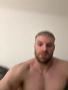 Snapshot of TheKevinboy chatting on February 7, 2026, 10:57 pm TheKevinboy online show from February 7, 2026, 10:57 pm