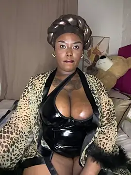 QUEEN NOBUHLE 777 online show from June 1, 2026, 10:33 pm