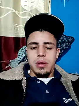 Snapshot of 1C2AM22 chatting on October 11, 2025, 1:16 am 1C2AM22 online show from October 11, 2025, 1:16 am