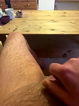 PawingPointer online show from November 25, 2025, 6:57 am