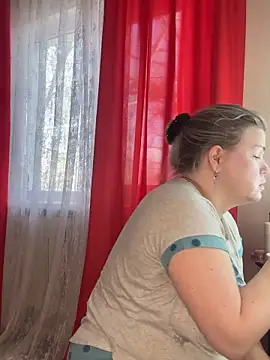 Nayvessa online show from April 16, 2026, 8:48 am