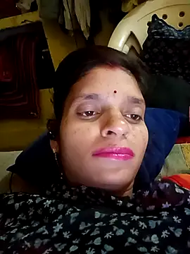 Snapshot of Punam_jindal chatting on April 27, 2026, 11:30 am Punam jindal online show from April 27, 2026, 11:30 am