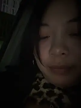 smgirls online show from November 23, 2025, 2:17 pm