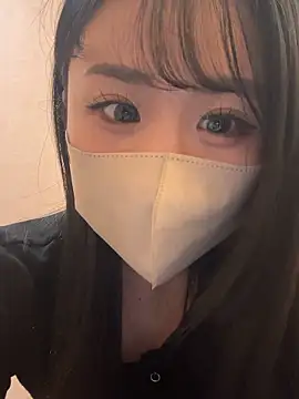 Ema-- online show from October 6, 2025, 10:02 am