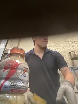 Snapshot of True_Di chatting on November 26, 2025, 2:29 pm True Di online show from November 26, 2025, 2:29 pm