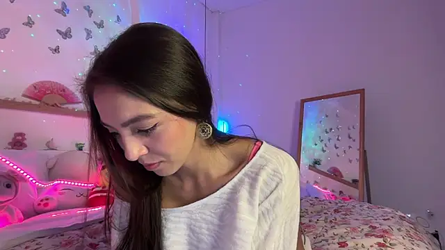 keirasworld online show from May 29, 2026, 12:19 am