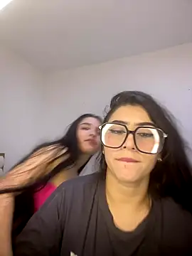 Sweet and Rous0 online show from December 23, 2025, 2:42 am