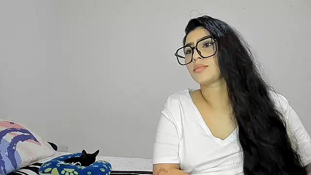 Sweet and Rous0 online show from February 17, 2026, 2:30 am