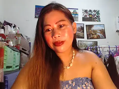 filipina beauty online show from October 28, 2025, 6:43 pm