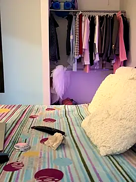 Snapshot of Min_junn chatting on September 27, 2025, 2:05 am Min junn online show from September 27, 2025, 2:05 am