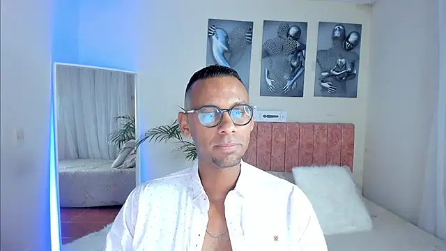 KingEdward  online show from September 26, 2025, 10:19 am