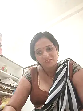 Hot-kal93 online show from September 20, 2025, 7:31 am