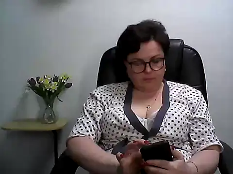 EllaLove2277 online show from February 17, 2026, 6:54 am