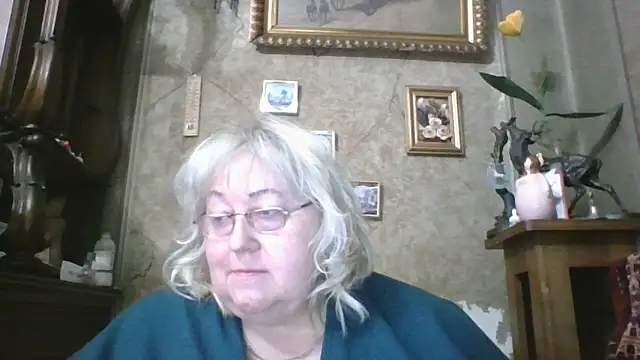 Lala-Love56 online show from April 6, 2026, 11:49 pm