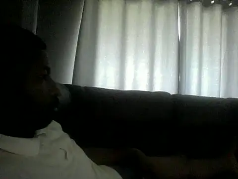 Snapshot of TopssyKreet chatting on November 7, 2025, 1:55 pm TopssyKreet online show from November 7, 2025, 1:55 pm