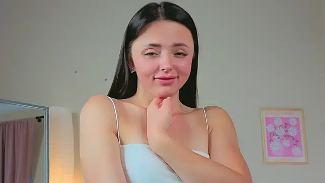 Snapshot of OliviaKis_ chatting on September 18, 2025, 7:21 am OliviaKis online show from September 18, 2025, 7:21 am