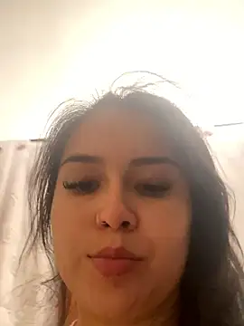 Snapshot of amberbakee chatting on December 20, 2025, 2:46 pm amberbakee online show from December 20, 2025, 2:46 pm