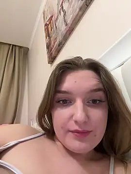 Bellatrisssaa online show from February 11, 2026, 5:40 pm