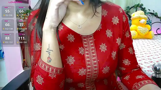 Snapshot of WildDimpi_0 chatting on September 18, 2025, 11:56 am WildDimpi 0 online show from September 18, 2025, 11:56 am